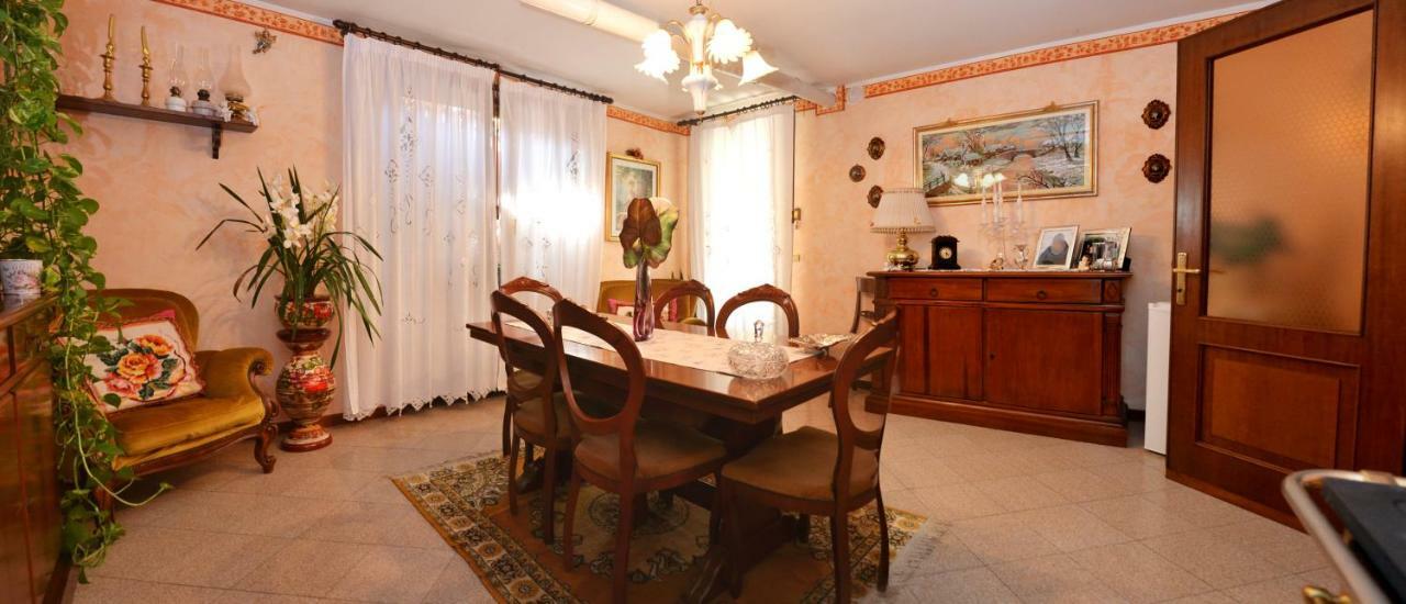 B&B Il Pavone Буссето Экстерьер фото